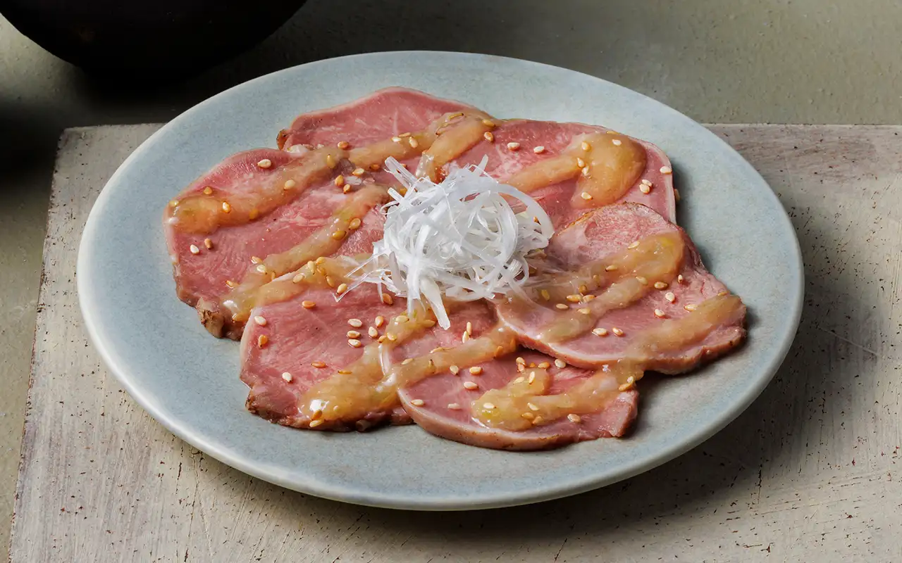 低温調理ポークタン ～ごま油葱塩だれ～