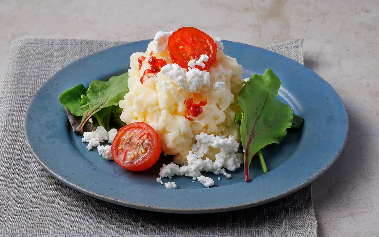 新じゃがと4種のチーズのポテトサラダ